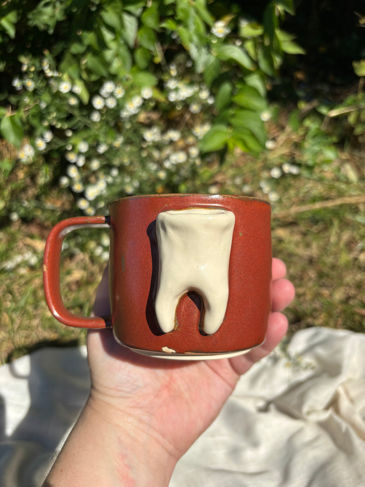 Red Tooth Mug