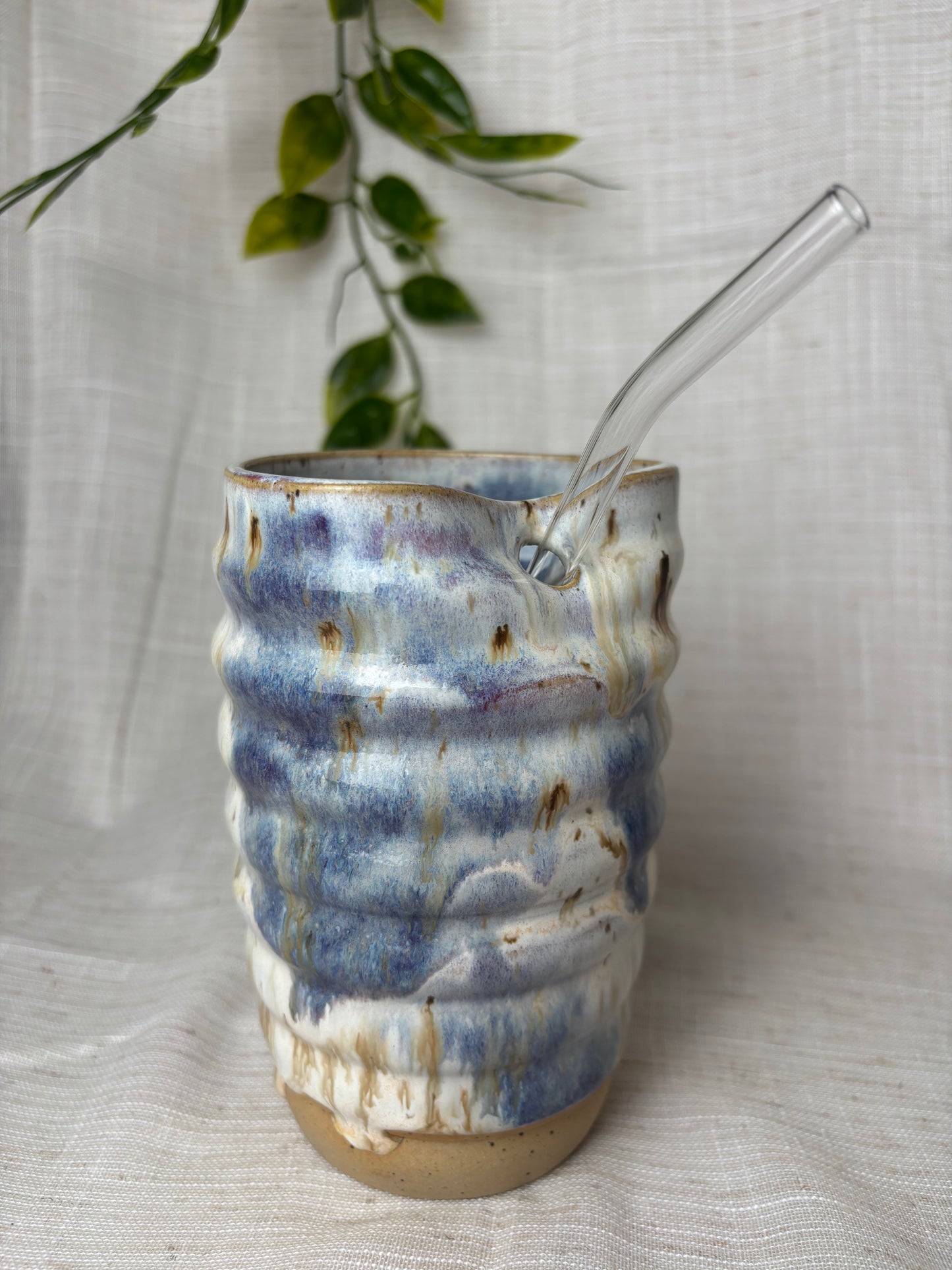White Bubble Straw Cup
